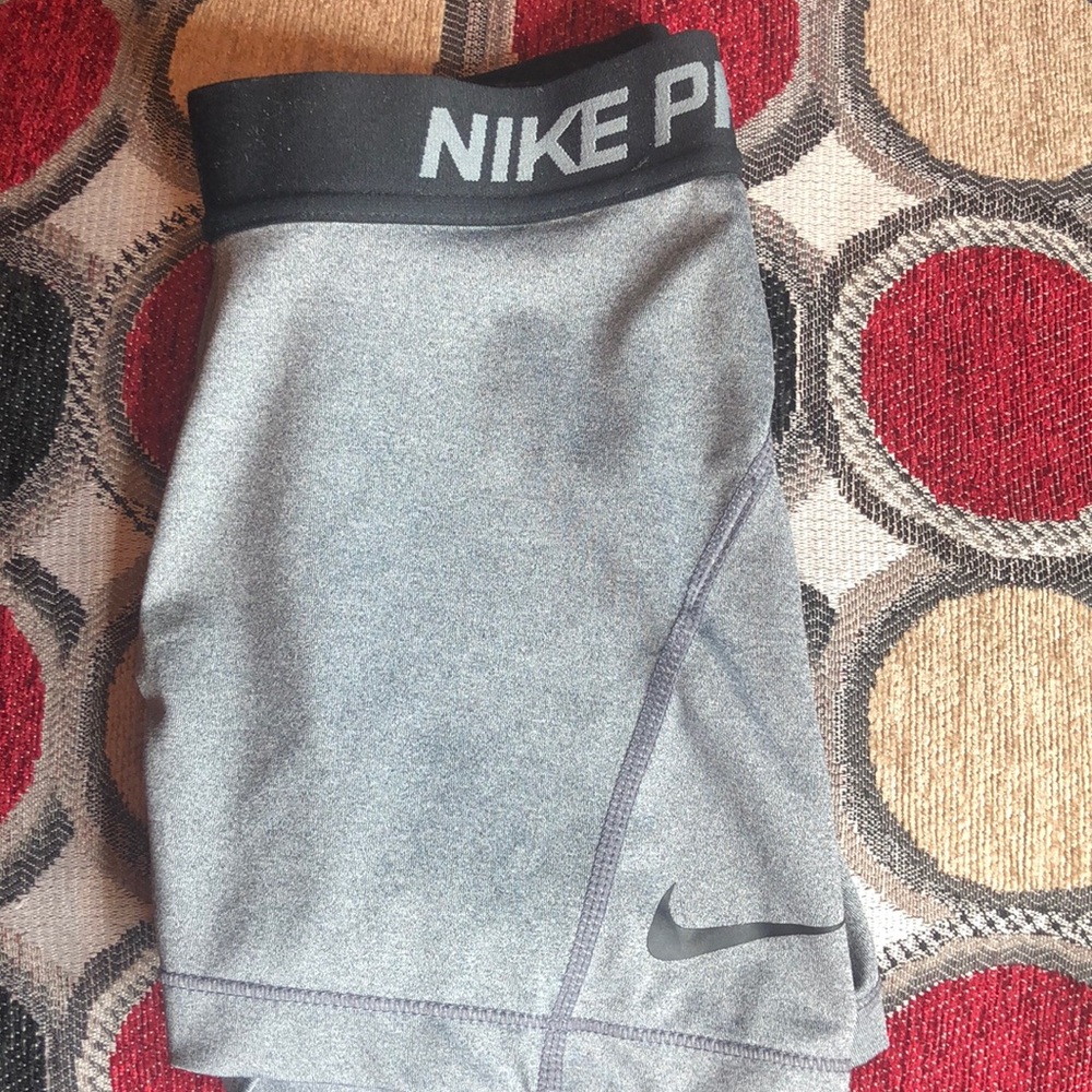 nike pro shorts!